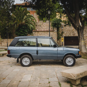 1992 Range Rover Classic 3.9 V8 2d Clearwater blue