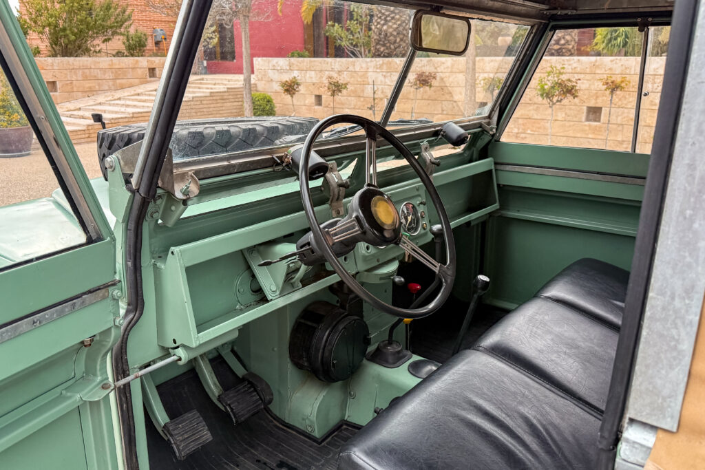 1965 Land Rover Series 2A - RANGE ROVER CLASSIC BARCELONA